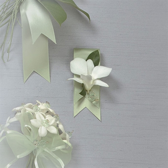 Dendrobium Orchid Boutonniere